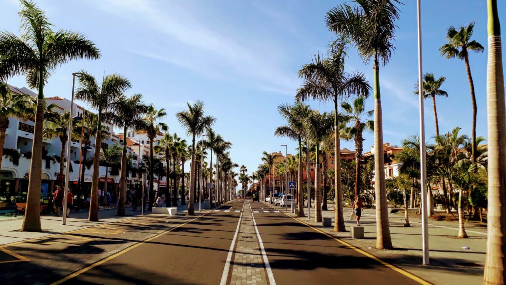 Veronica's Strip (Avenida Las Américas) in Playa de las Américas