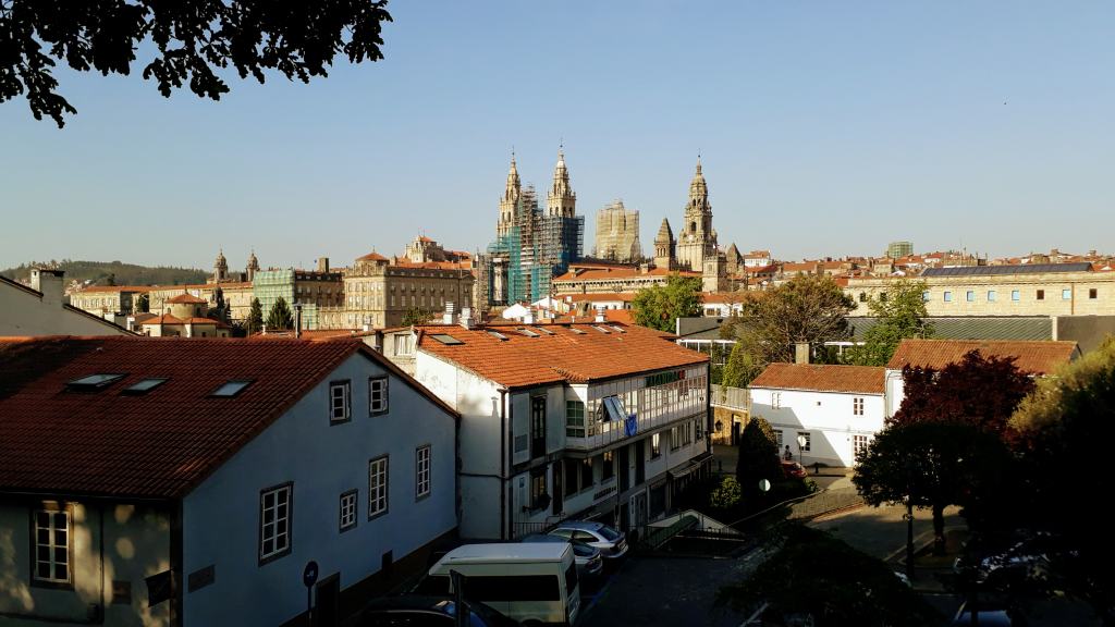 Blick auf die Kathedrale von Santigao de Compostela vom Parque da Alameda