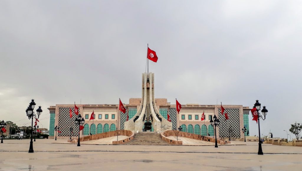 Nationalmonument der Republik Tunesien auf dem Place du Gouvernement in Tunis
