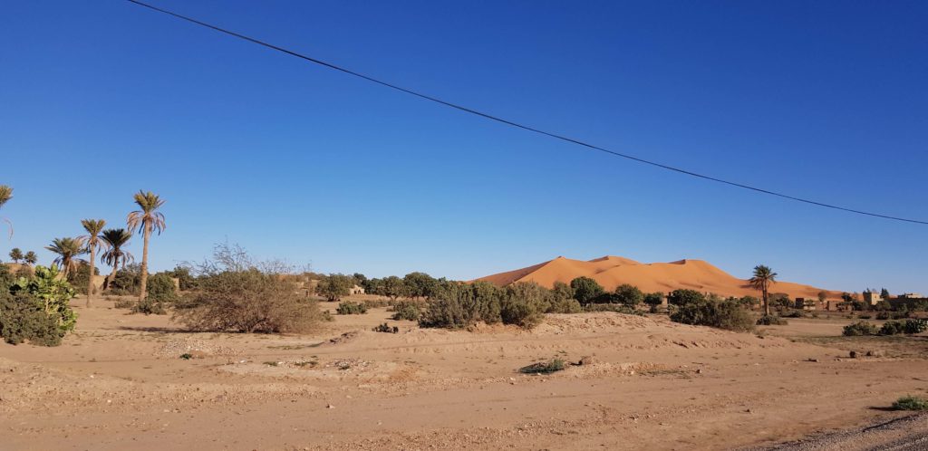 Erg-Chebbi-Düne der Sahara von Weitem