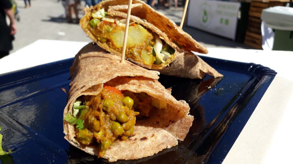 Vegane Optionen beim Streetfood-Festival in Port d'Alcúdia, Mallorca