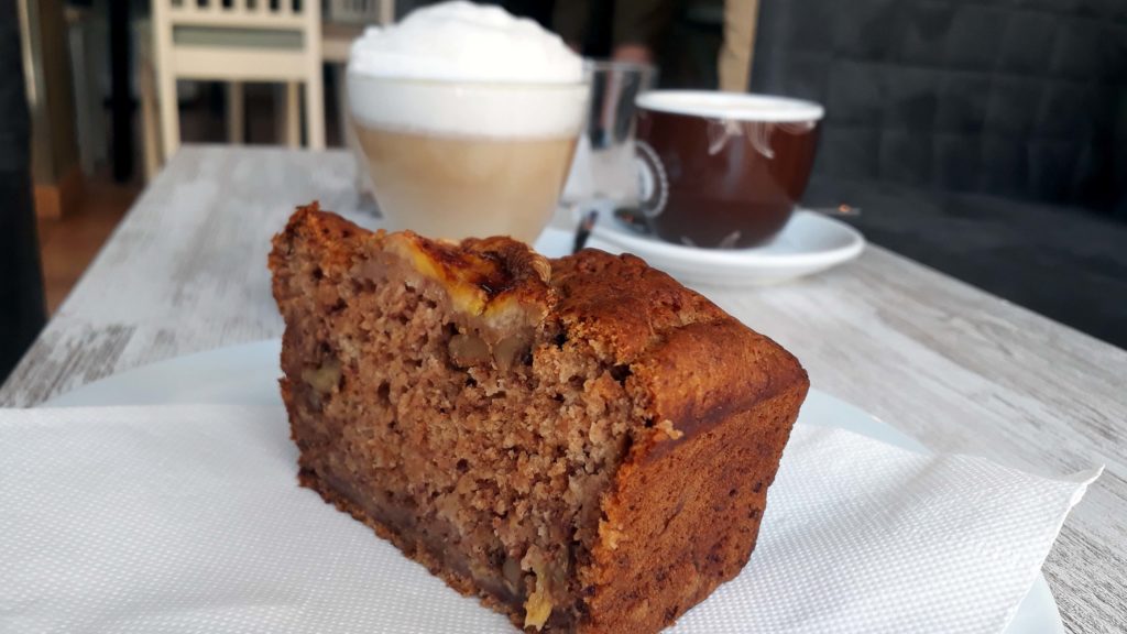 Veganer Kuchen im Tablespoon Bakery Cafe in Inca, Mallorca