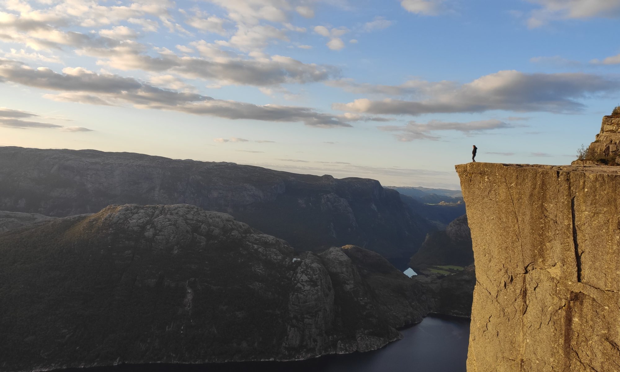 Wandern in Norwegen: 11 spektakuläre Wanderungen (+kostenlose Parkplätze)