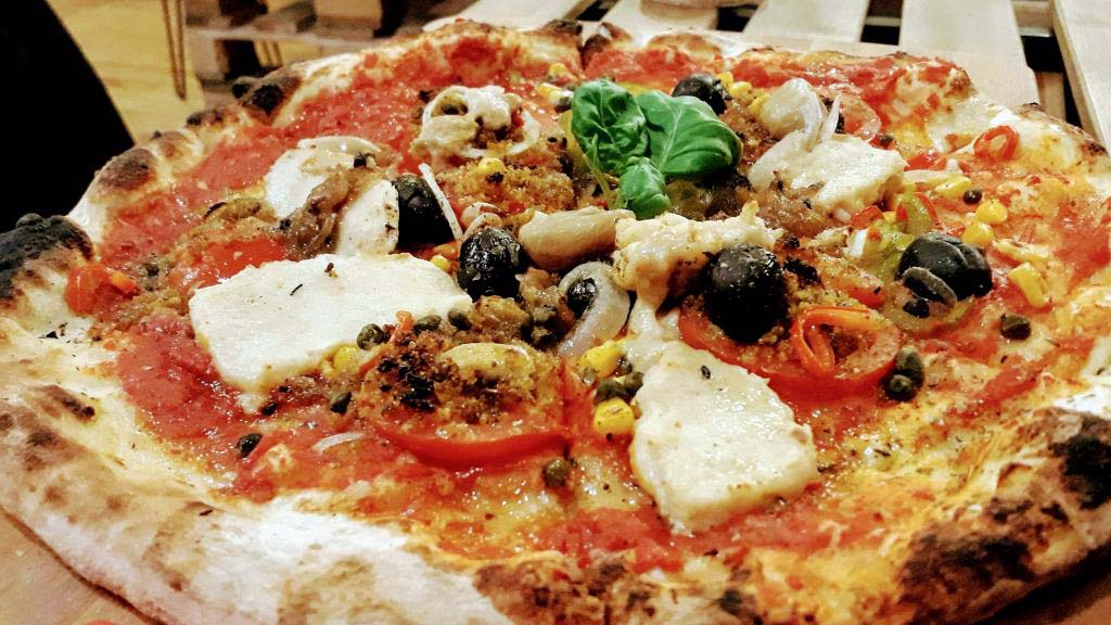 Vegan pizza at Bancale 61