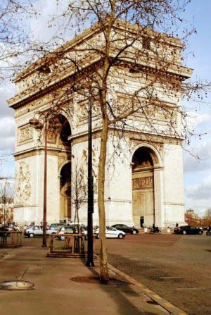 Arc de Triomphe