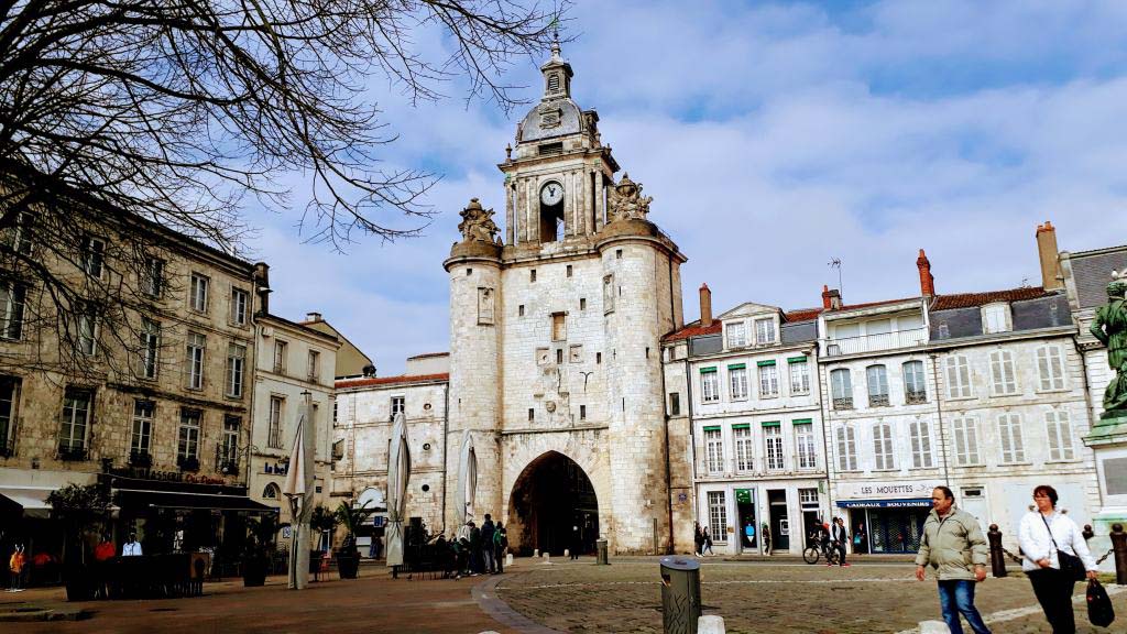 Porte de la Grosse Horloge