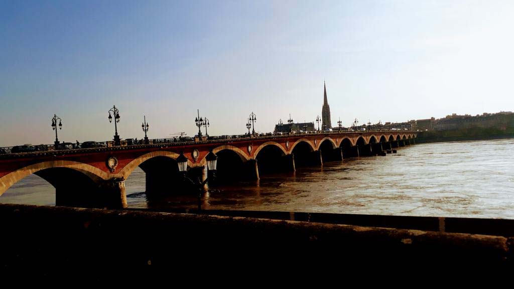 Pont de Pierre