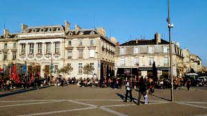 Place de la Victoire