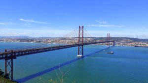 Ponte 25 de Abril seen from Almada