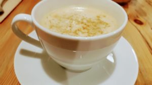 Cappuccino with coconut blossom sugar at A Factoría Verde