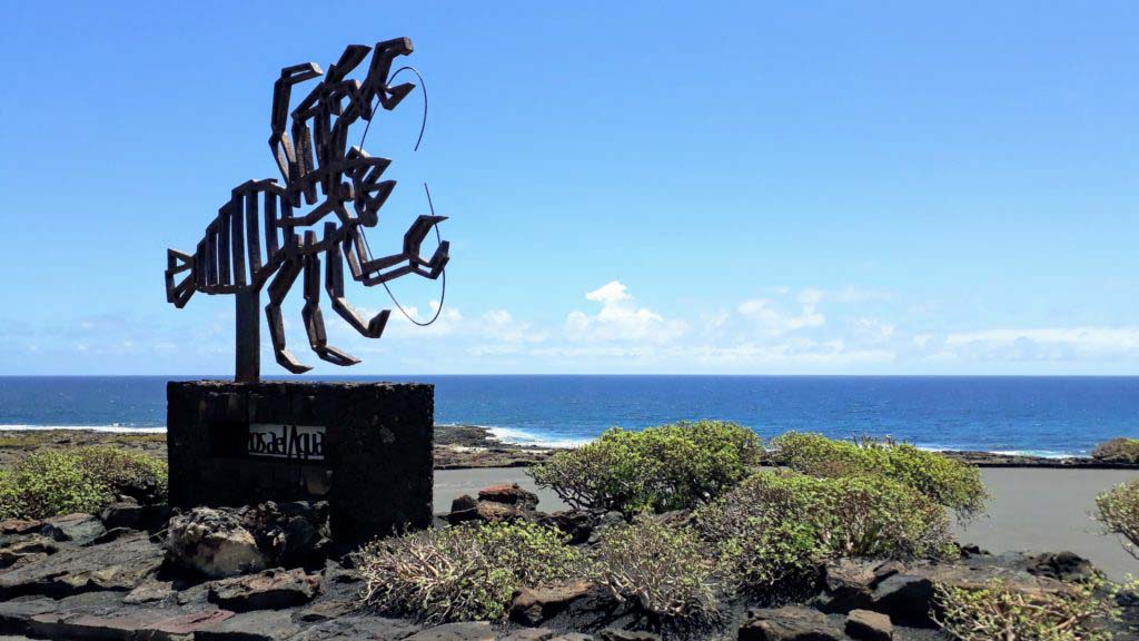 The crab Munidopsis polymorpha: the symbol of the Jameos del Agua