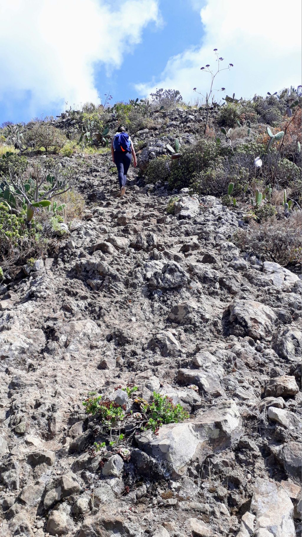 The way back to Chinamada is sometimes very steep and exhausting