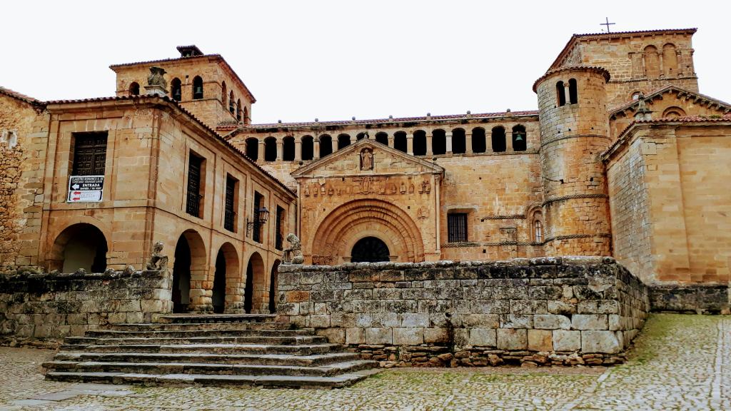 Santillana del Mar: Cueva de Altamira