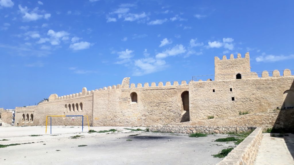 Muralla de la ciudad alrededor de la Medina de Susa