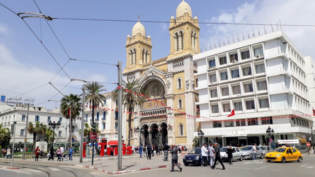 Catedral de San Vicente de Paúl en la Avenue Habib Bourguiba