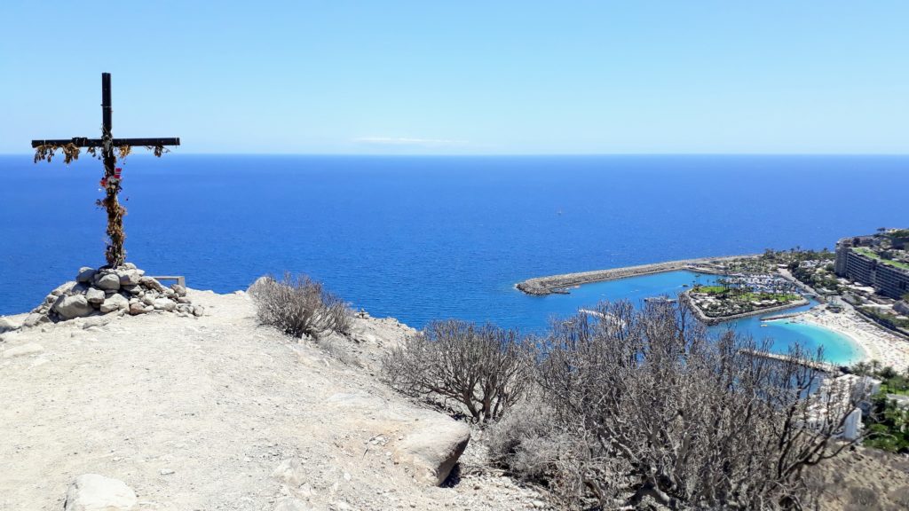 Vista de la Playa de Anfi desde la cima